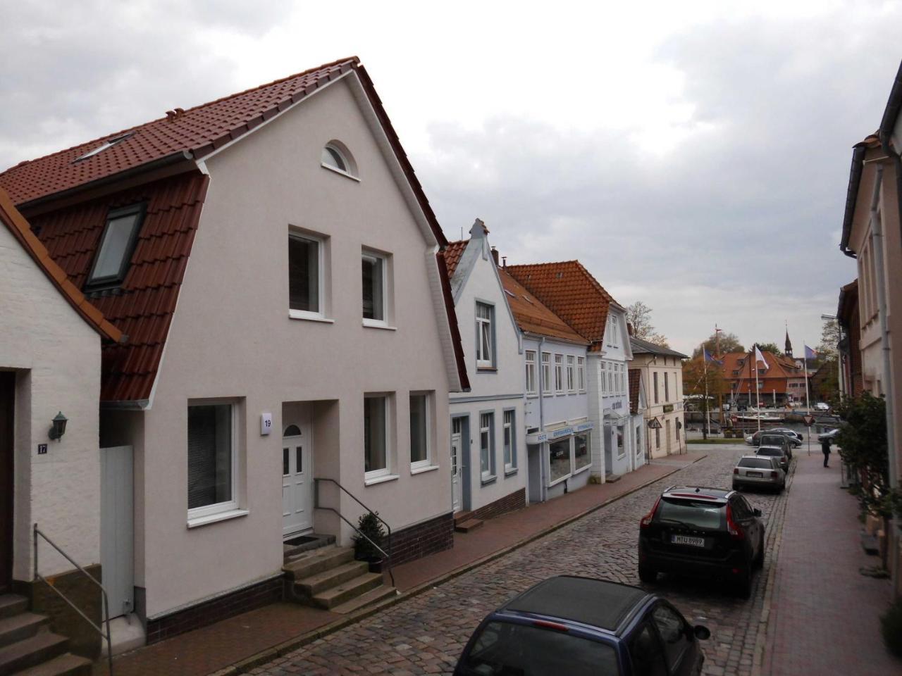 Villa Haus Am Hafen Neustadt in Holstein Esterno foto
